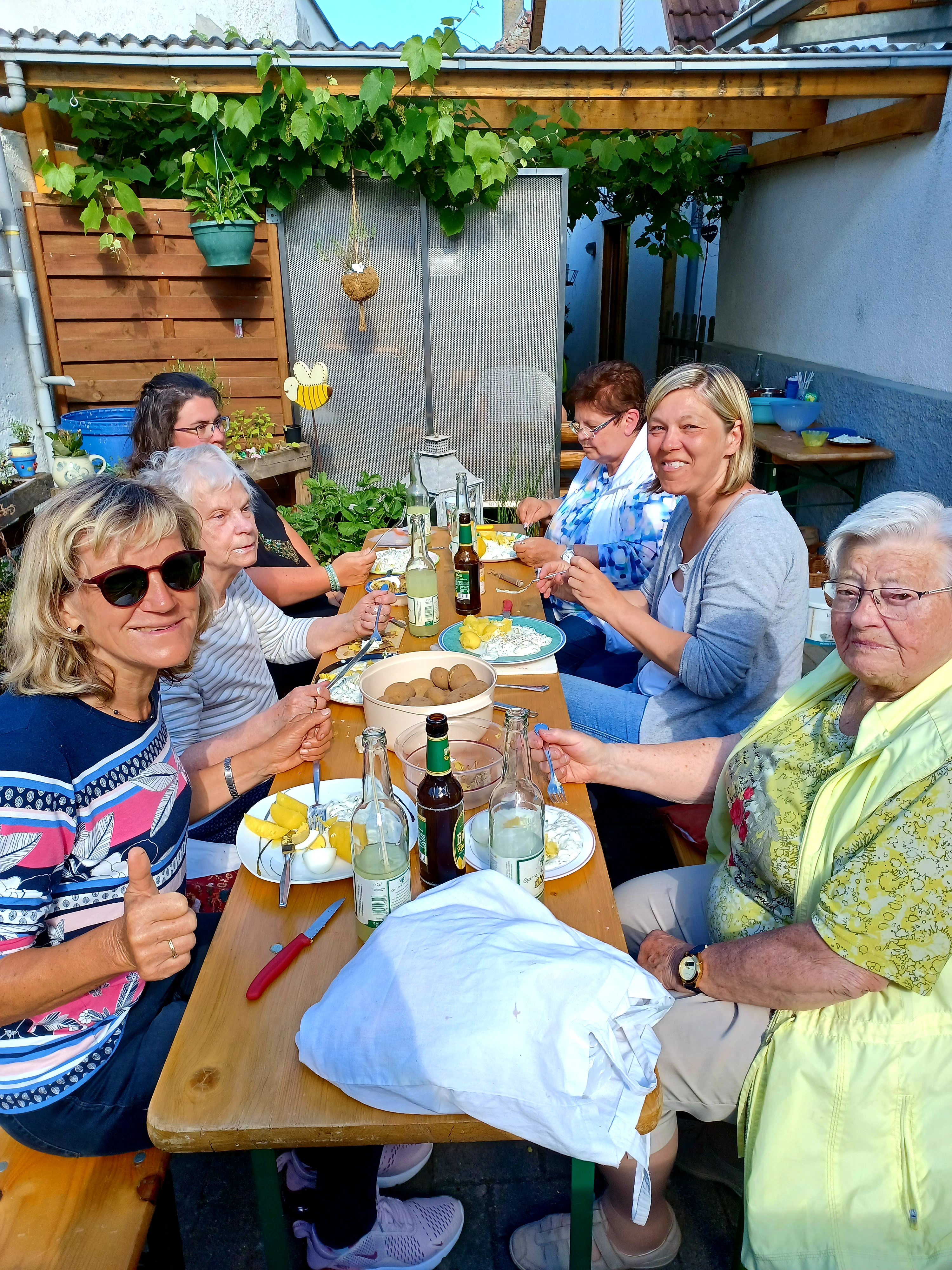 Eine fröhliche Gesellschaft Eine fröhliche Gesellschaft