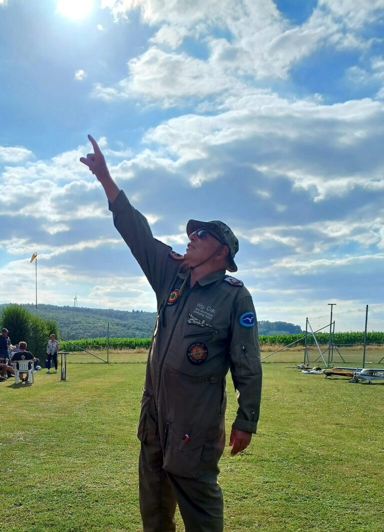 Ein schöner Abend bei den Modellfliegern in Ober-Ramstadt (2022)