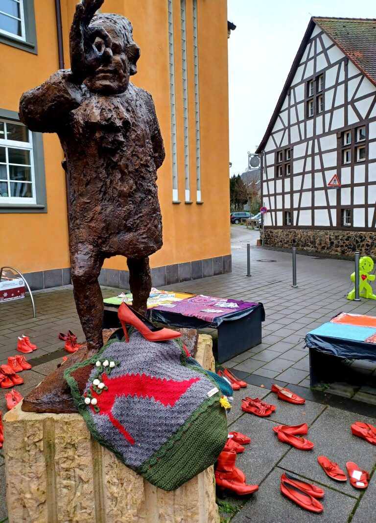Internationaler Tag "Gegen Gewalt gegen Frauen" (2022)