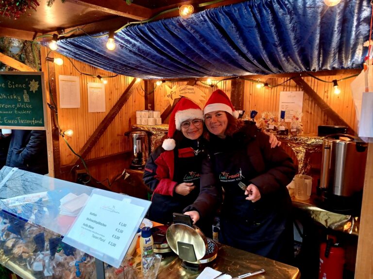 Weihnachtsmarkt 2022 - Endlich wieder! (2022)