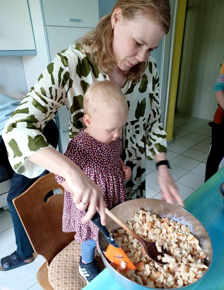 Dinnä mit Kinnä (2023)