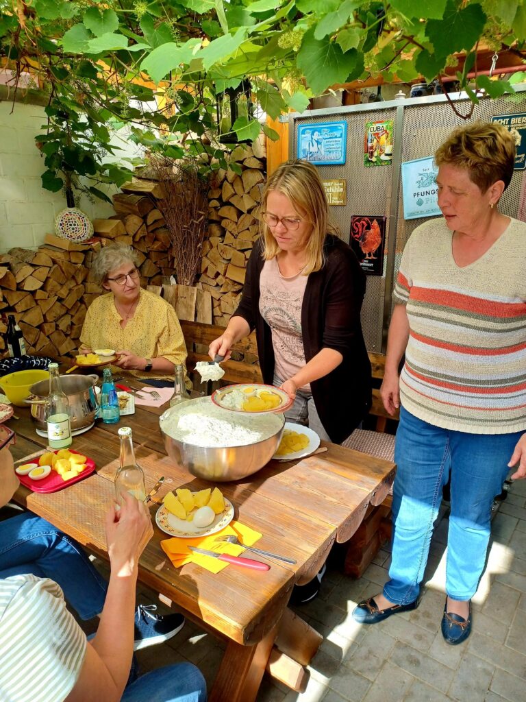 Wir kochen "Grie Soß" (2022)