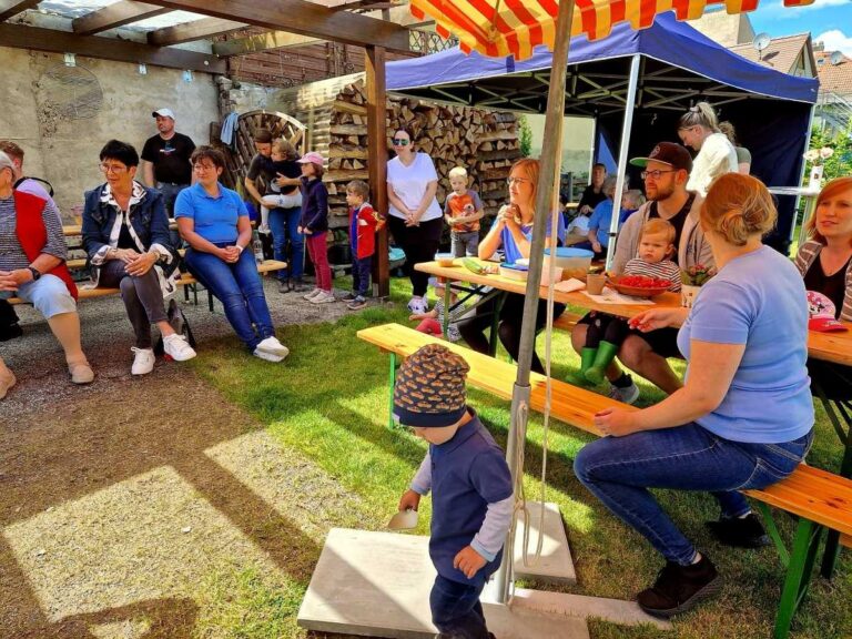 Wir feiern 5jähriges Jubiläum unserer Mini-Bienen (2024)