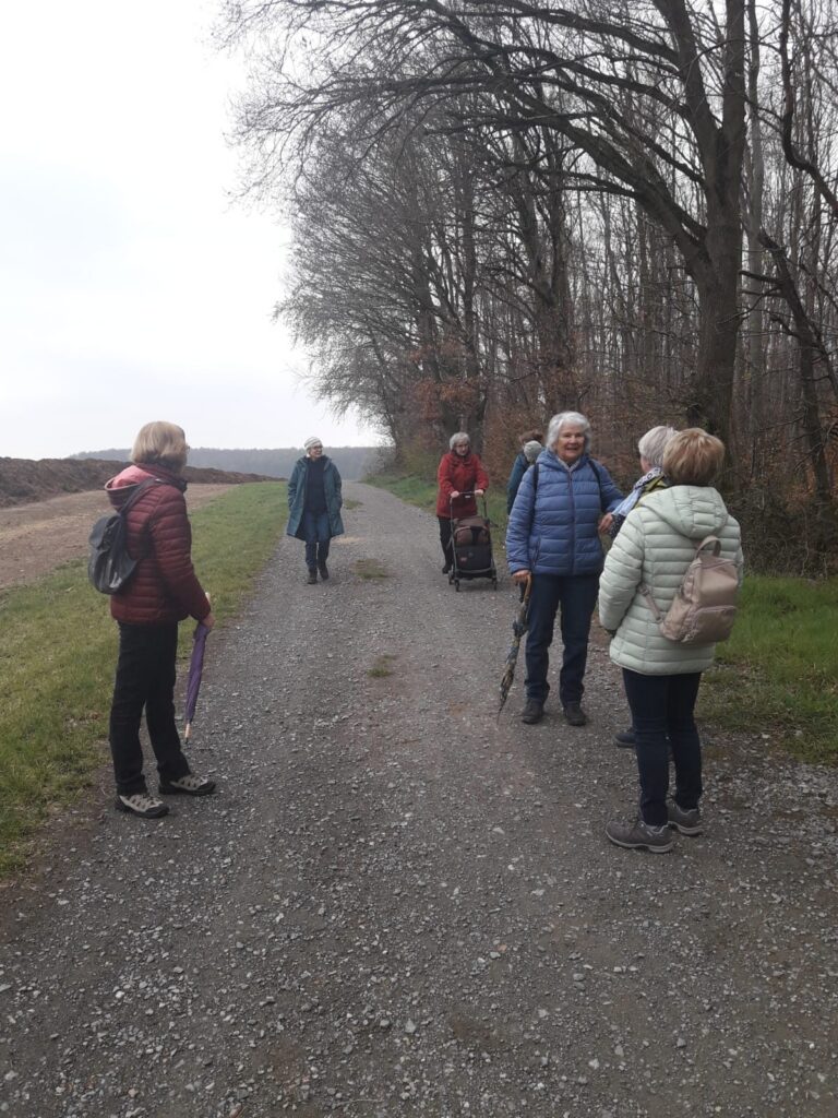 Frühlingsausflug 30.03.2022 vom Kuhfalltor zum Schambes-Garten (2022)